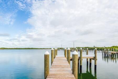 Capmar House -Huge Home & Pool Stock Island Exterior foto
